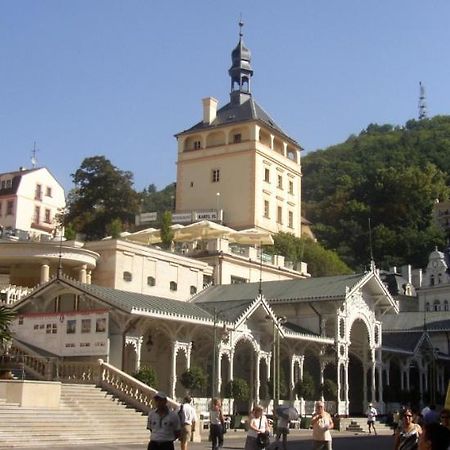 Pension Villa Maria Карлови Вари Екстериор снимка